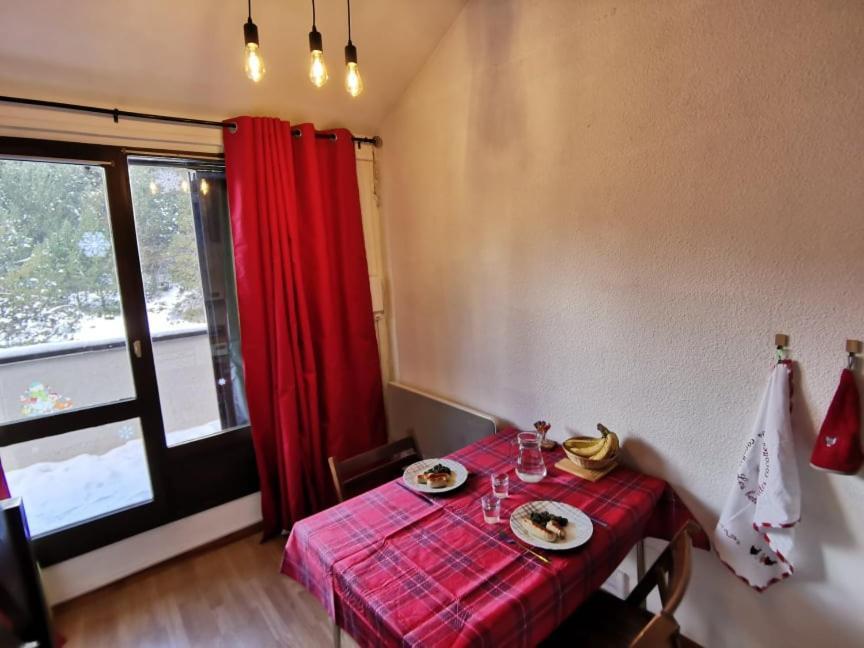Ferienwohnung Calme Et Altitude Ambiance Cosy Font-Romeu-Odeillo-Via Exterior foto